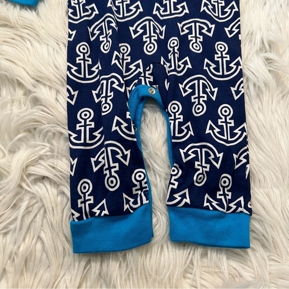 Gerber Bodysuit Navy Blue White Anchors - Picture 9 of 10